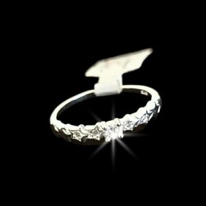 Anillo churumbela de estrellas