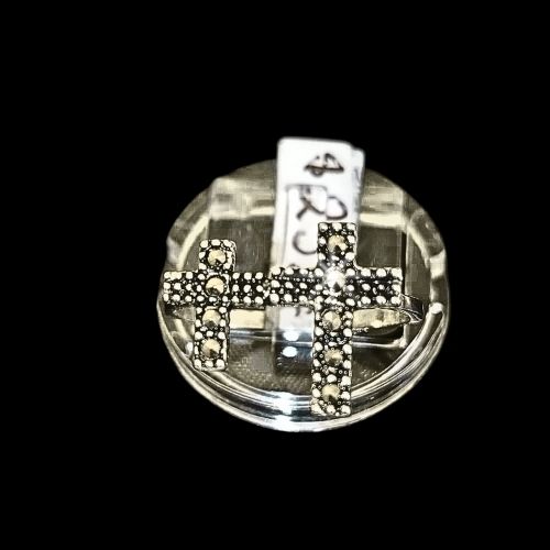 Anillo cruces en marquesita