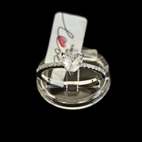 Anillo de promesa corazón con circonias blancas
